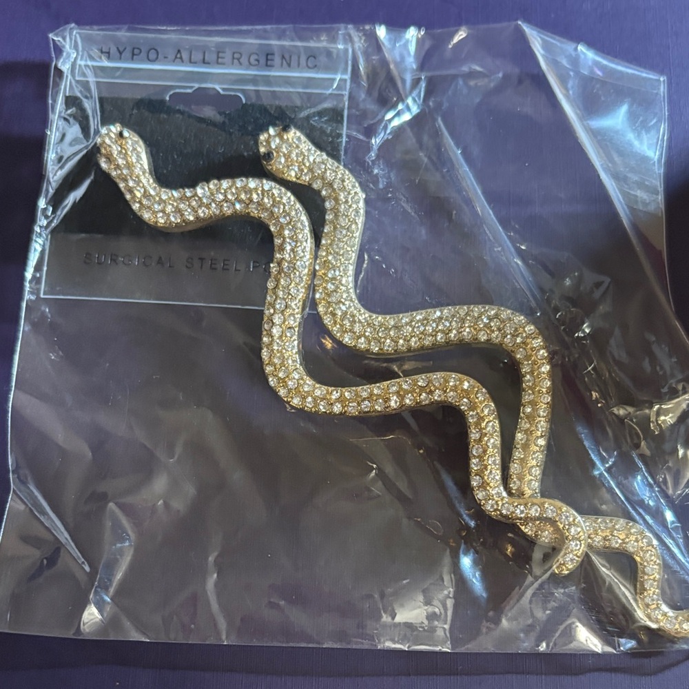 Glitzy Gold Crystal Snake Drop Earrings - Surgical Steel Posts NWT
